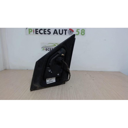 Retroviseur droit TOYOTA YARIS 1 PHASE 1 d’occasion