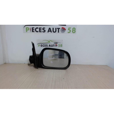Retroviseur droit SUZUKI SWIFT 3 d’occasion