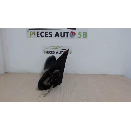 Retroviseur droit SUZUKI SWIFT 3 d’occasion