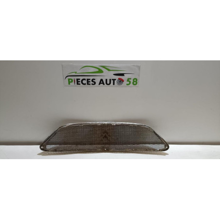 Calandre CITROEN AMI8 d’occasion