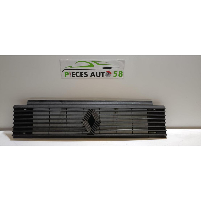 Calandre RENAULT MASTER 1 PHASE 1 d’occasion