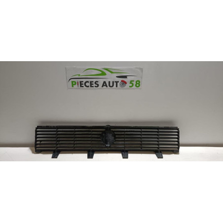 Calandre VOLKSWAGEN PASSAT 2 PHASE 1 d’occasion