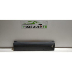 Bandeau de feu malle/hayon PEUGEOT 309 PHASE 1 d’occasion