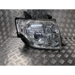 Optique avant principal droit (feux)(phare) MITSUBISHI PAJERO 3 PHASE 2 d’occasion