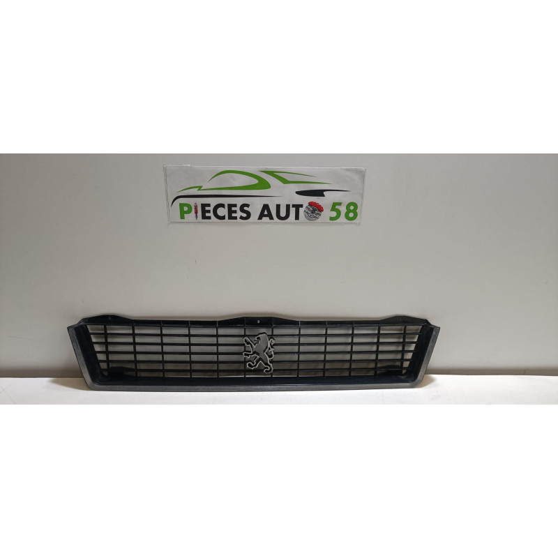 Calandre PEUGEOT 505 d’occasion