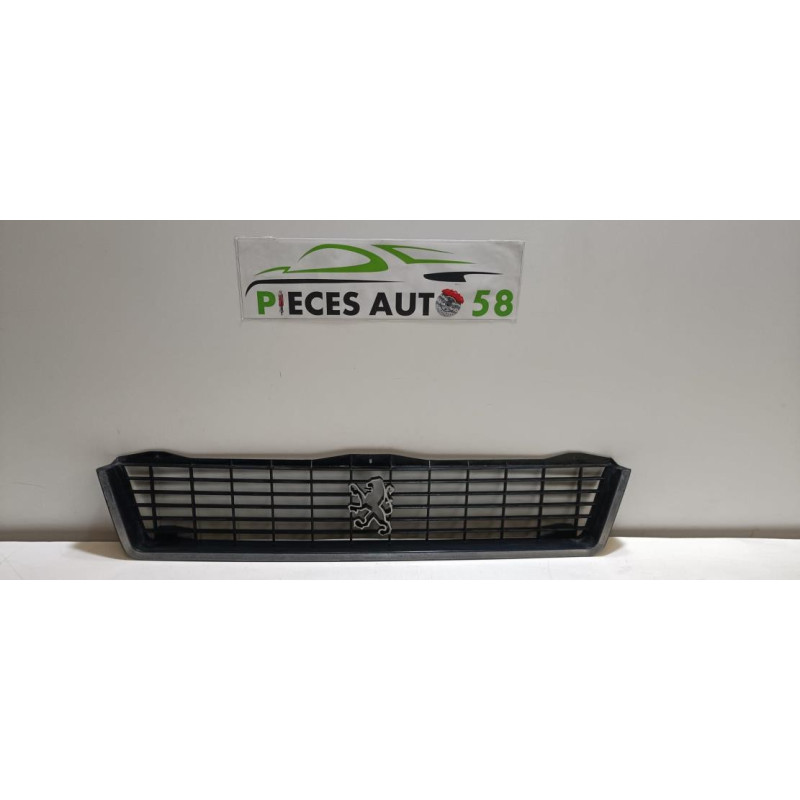 Calandre PEUGEOT 505 d’occasion