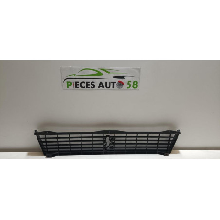 Calandre PEUGEOT 505 d’occasion