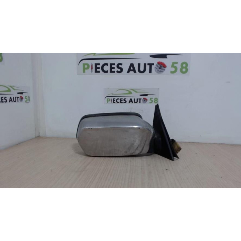 Retroviseur droit BMW 735 I BVA d’occasion