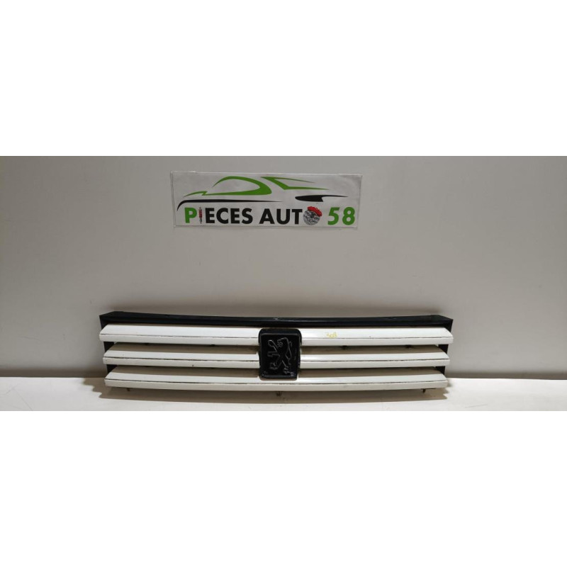 Calandre PEUGEOT 309 PHASE 2 d’occasion