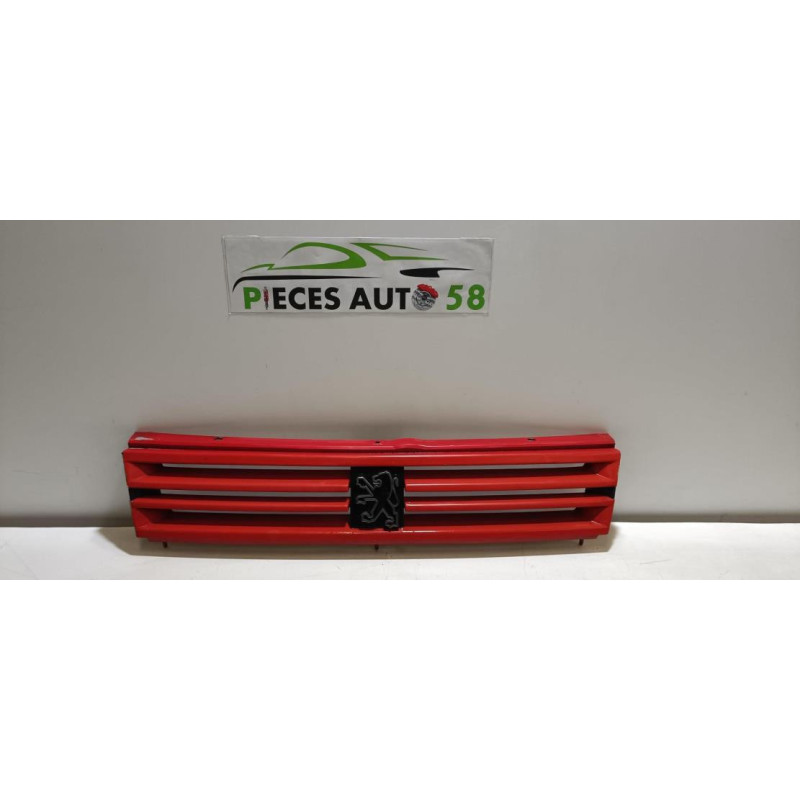 Calandre PEUGEOT 309 PHASE 1 d’occasion