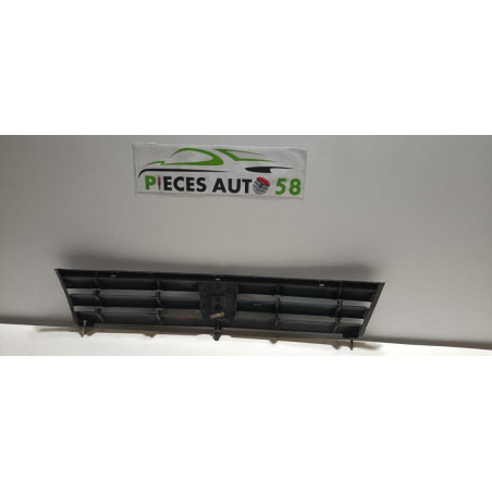 Calandre PEUGEOT 309 PHASE 2 d’occasion
