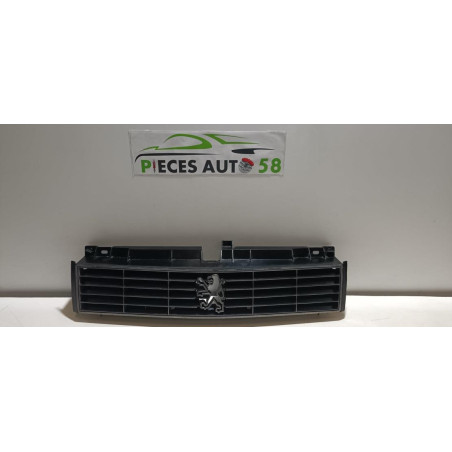 Calandre PEUGEOT 305 PHASE 2 d’occasion