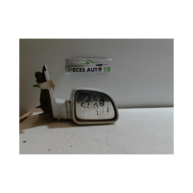 Retroviseur droit RENAULT CLIO 2 PHASE 2 d’occasion
