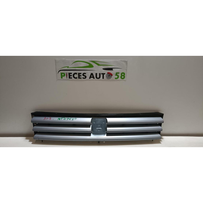 Calandre PEUGEOT 309 PHASE 2 d’occasion