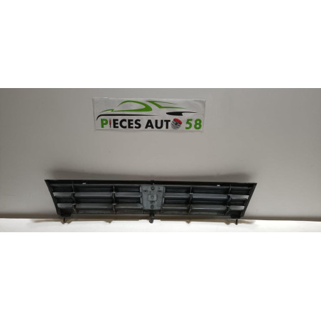 Calandre PEUGEOT 309 PHASE 2 d’occasion
