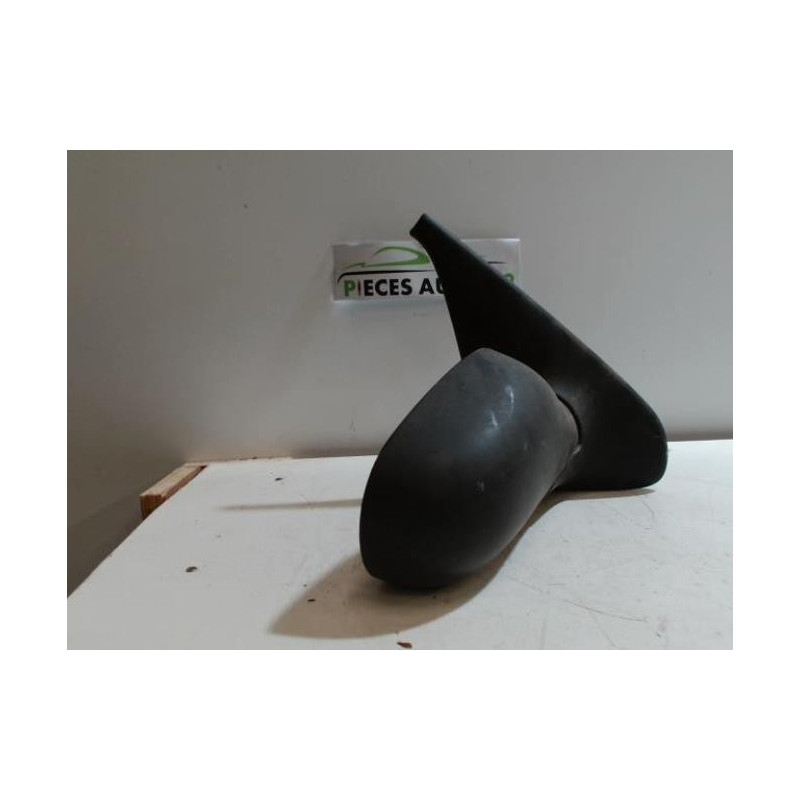 Retroviseur droit RENAULT CLIO 2 PHASE 1 d’occasion