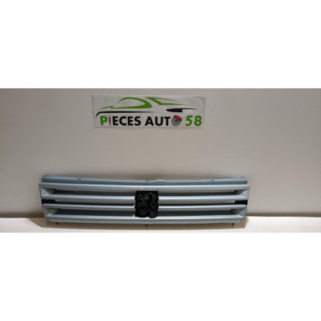 Calandre PEUGEOT 309 PHASE 1 d’occasion