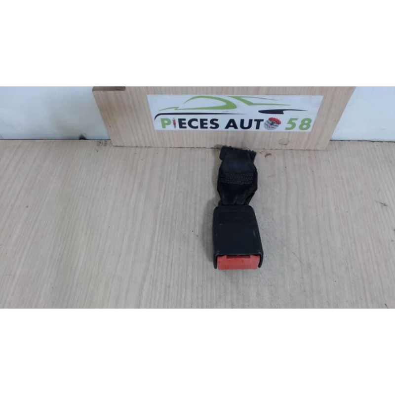 Attache ceinture arriere droit RENAULT  d’occasion