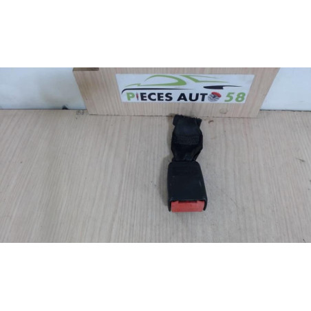 Attache ceinture arriere droit RENAULT  d’occasion