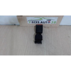 Attache ceinture arriere droit RENAULT  d’occasion