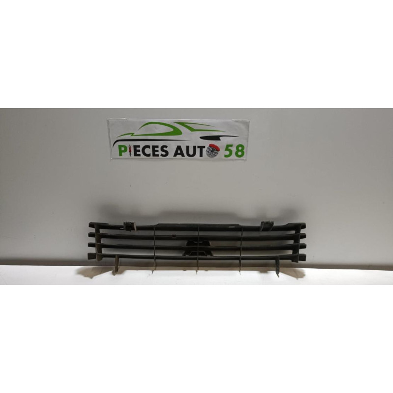 Calandre CITROEN C15 d’occasion