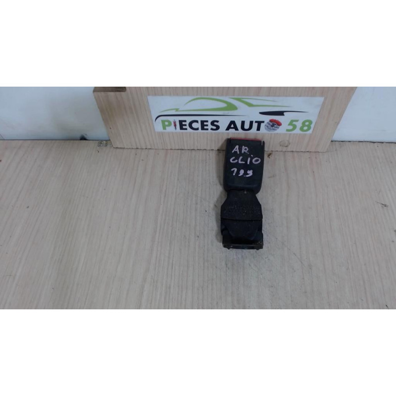Attache ceinture arriere gauche RENAULT  d’occasion