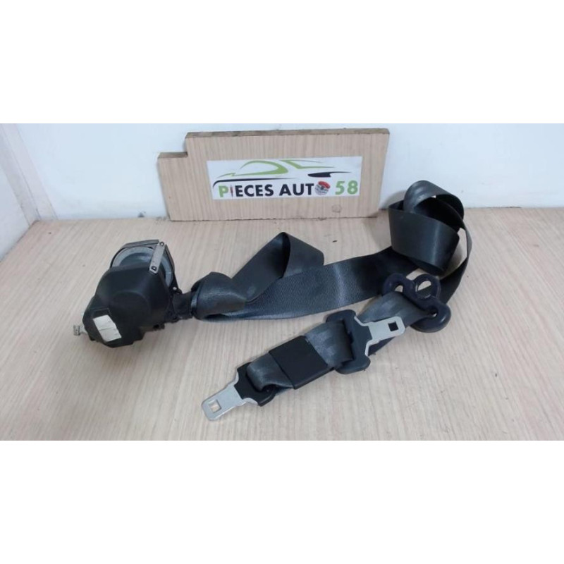 Ceinture arriere centrale RENAULT CLIO 2 CAMPUS PHASE 1 d’occasion