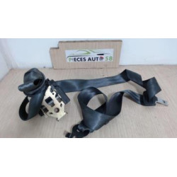 Ceinture arriere centrale RENAULT CLIO 2 PHASE 2 d’occasion