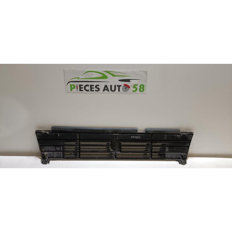 Calandre SEAT IBIZA 1 PHASE 2 d’occasion