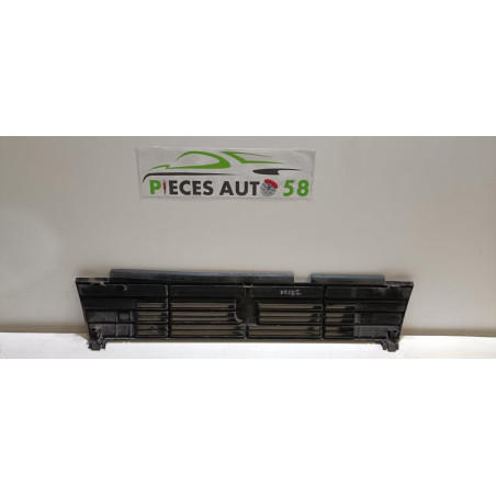 Calandre SEAT IBIZA 1 PHASE 2 d’occasion
