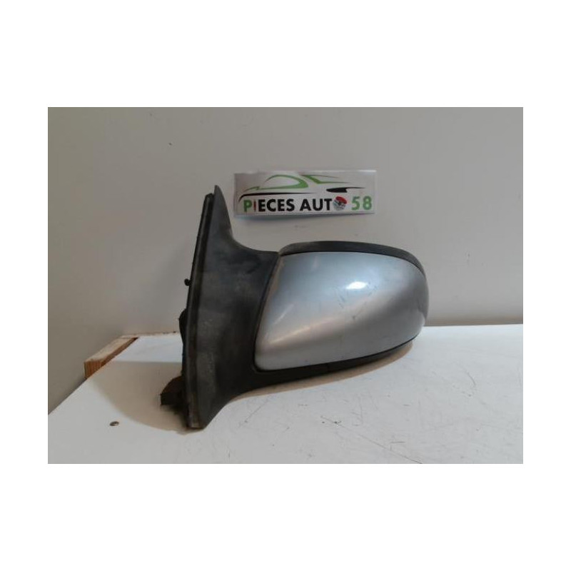 Retroviseur gauche OPEL 2.5 TD 130 d’occasion