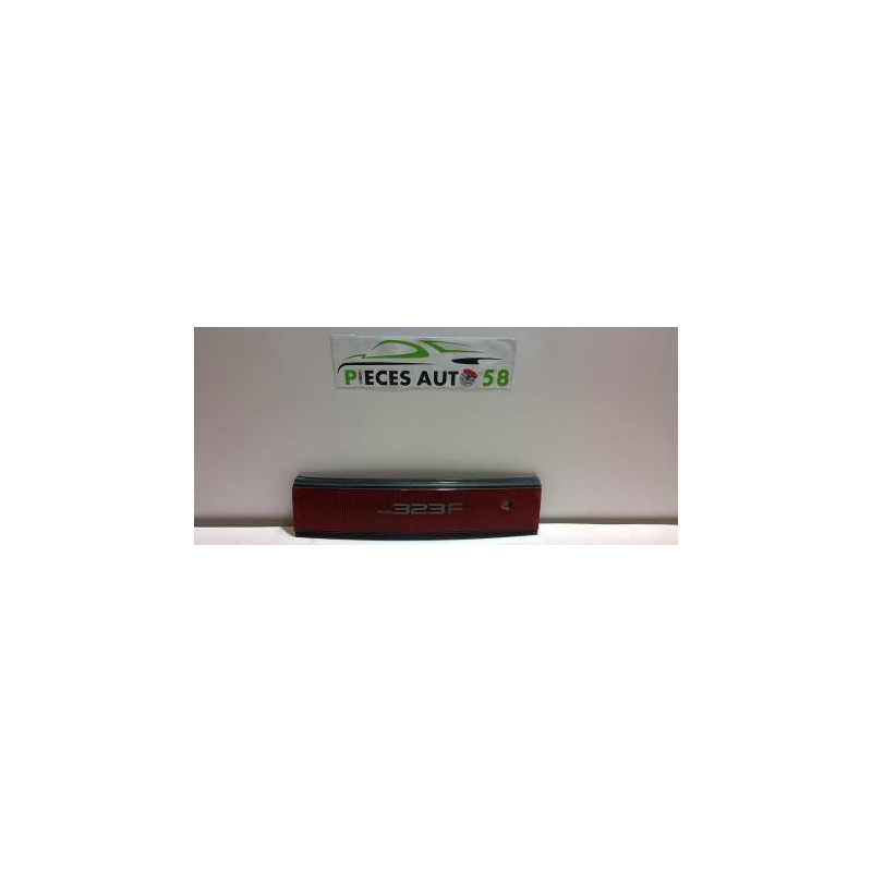 Bandeau de feu malle/hayon MAZDA 323 4 PHASE 2 d’occasion