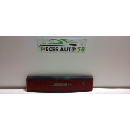 Bandeau de feu malle/hayon MAZDA 323 4 PHASE 2 d’occasion