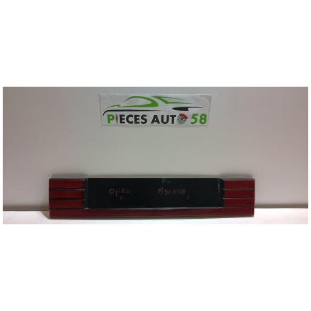 Bandeau de feu malle/hayon OPEL ASCONA C d’occasion