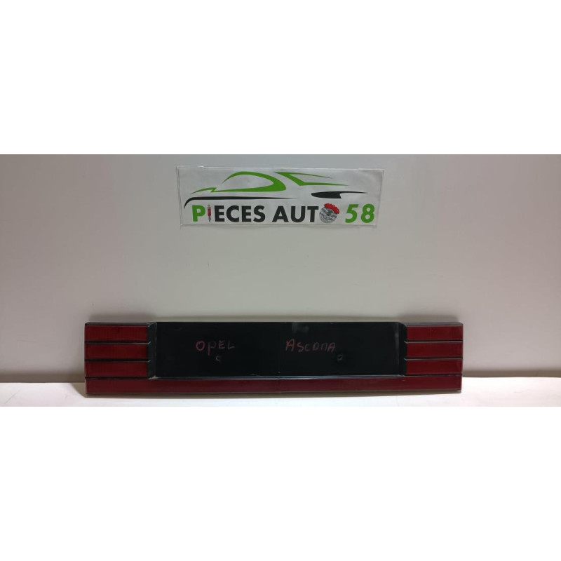Bandeau de feu malle/hayon OPEL ASCONA C d’occasion