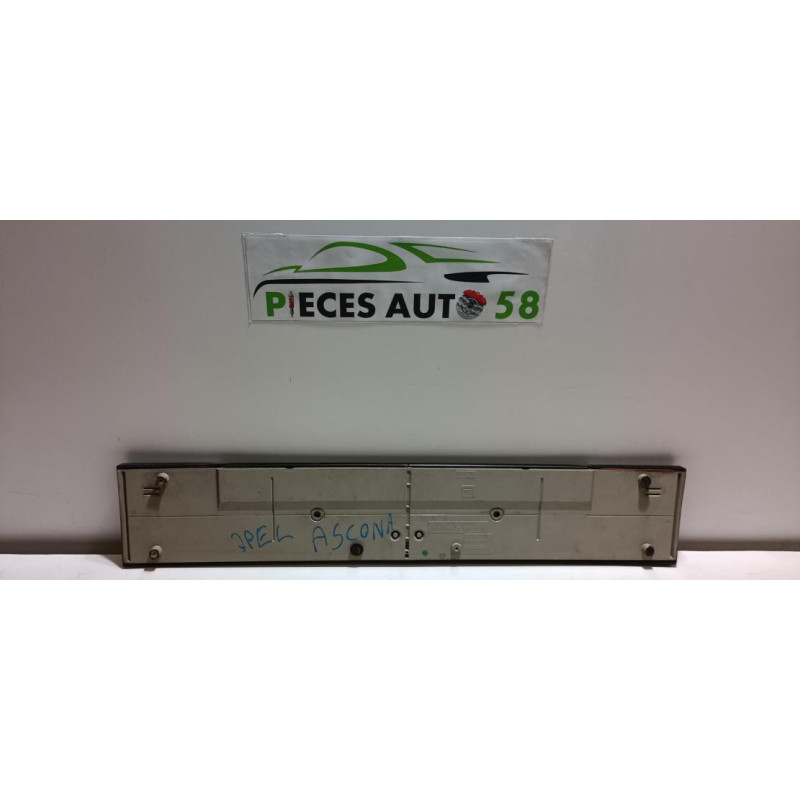 Bandeau de feu malle/hayon OPEL ASCONA C d’occasion