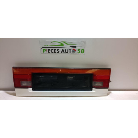 Bandeau de feu malle/hayon MAZDA 626 1 PHASE 1 COUPE d’occasion