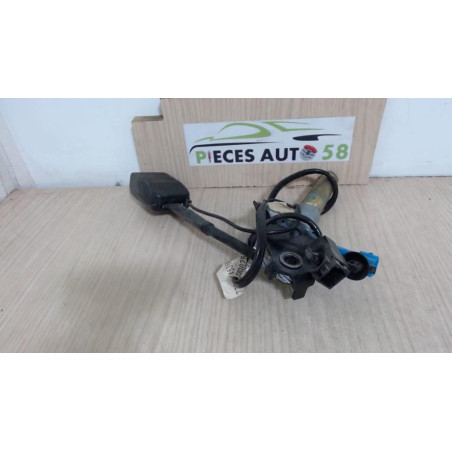 Pretensionneur de ceinture avant gauche RENAULT  d’occasion