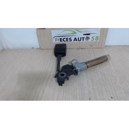Pretensionneur de ceinture avant gauche RENAULT  d’occasion