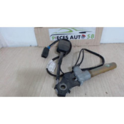 Pretensionneur de ceinture avant gauche RENAULT  d’occasion