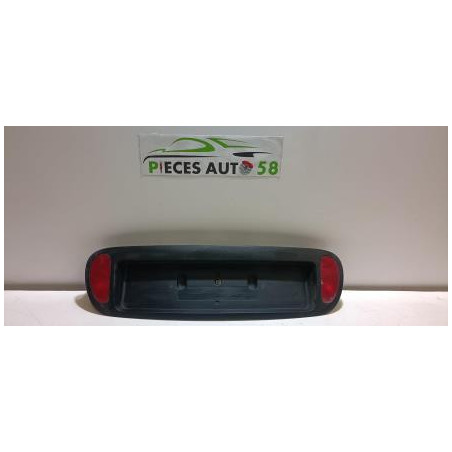 Bandeau de feu malle/hayon RENAULT SCENIC 1 PHASE 1 d’occasion