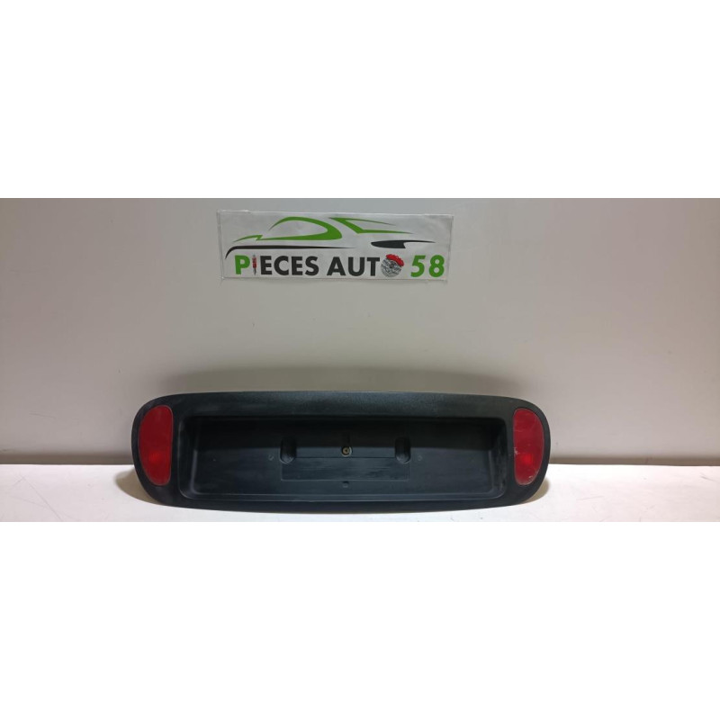 Bandeau de feu malle/hayon RENAULT SCENIC 1 PHASE 1 d’occasion