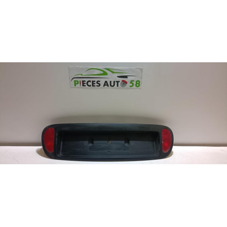 Bandeau de feu malle/hayon RENAULT SCENIC 1 PHASE 1 d’occasion
