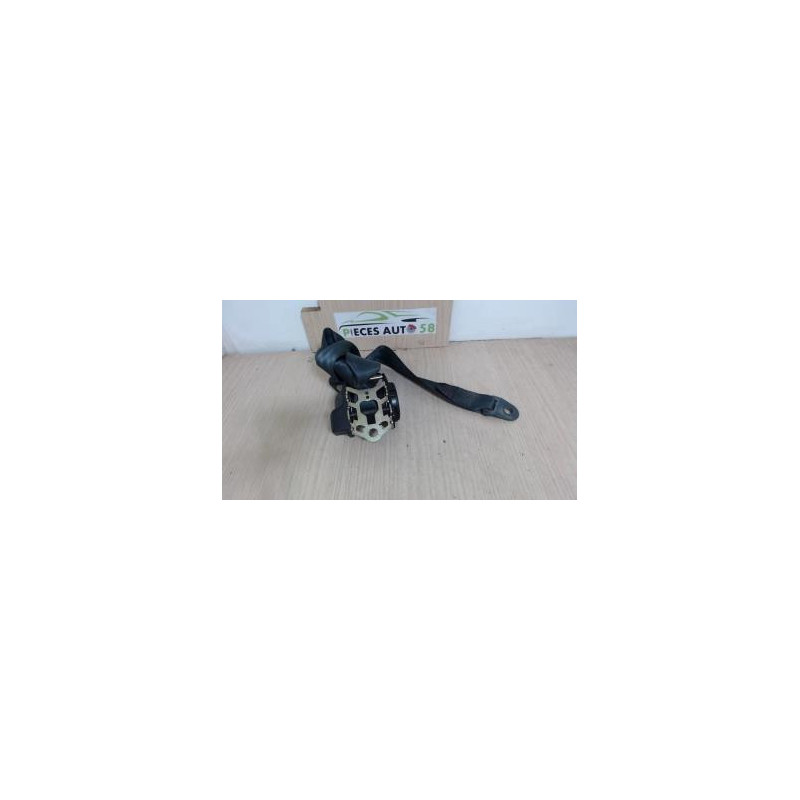 Ceinture arriere gauche PEUGEOT 205 PHASE 2 d’occasion