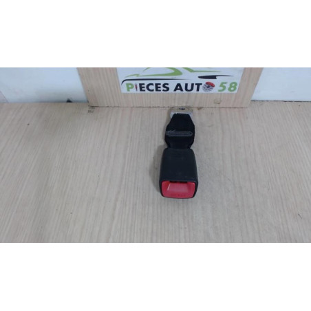Attache ceinture arriere droit PEUGEOT  d’occasion