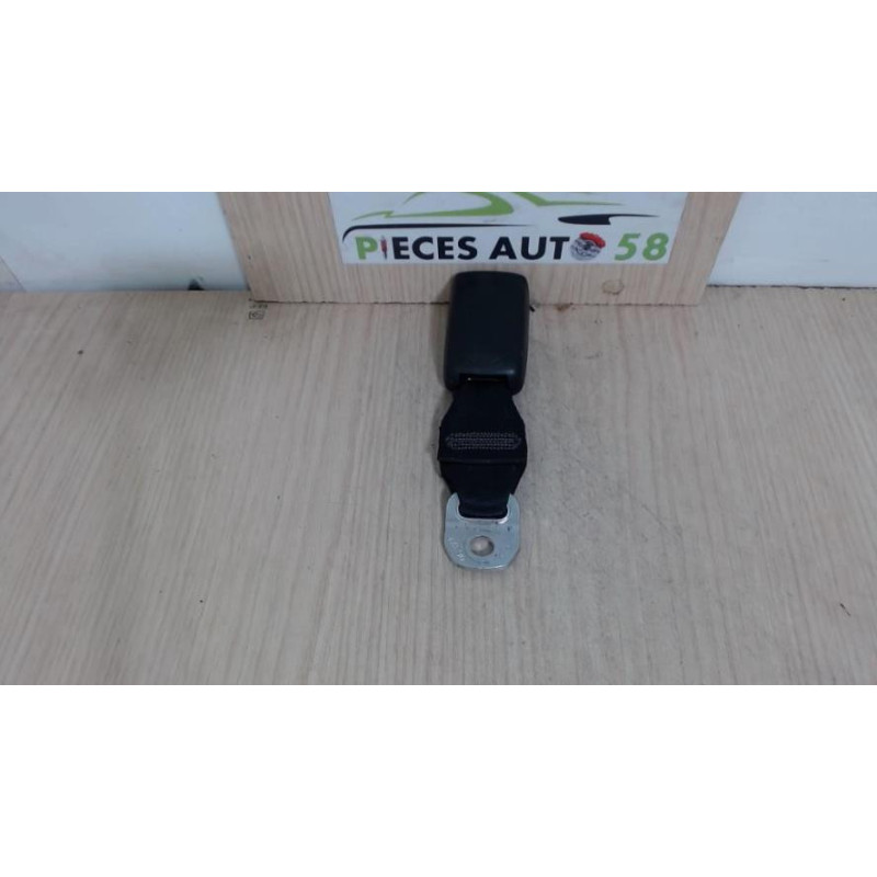 Attache ceinture arriere gauche PEUGEOT  d’occasion