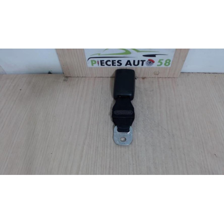 Attache ceinture arriere gauche PEUGEOT  d’occasion
