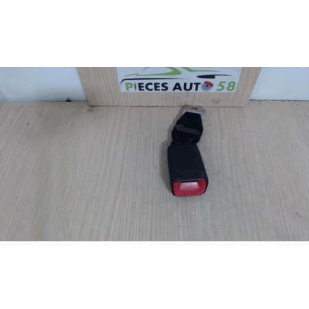 Attache ceinture arriere gauche PEUGEOT  d’occasion