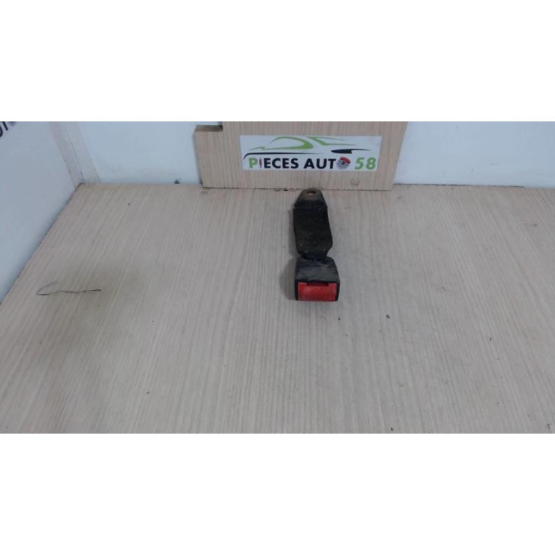 Attache ceinture arriere gauche CITROEN  d’occasion