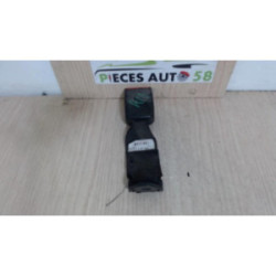 Attache ceinture arriere centrale RENAULT  d’occasion